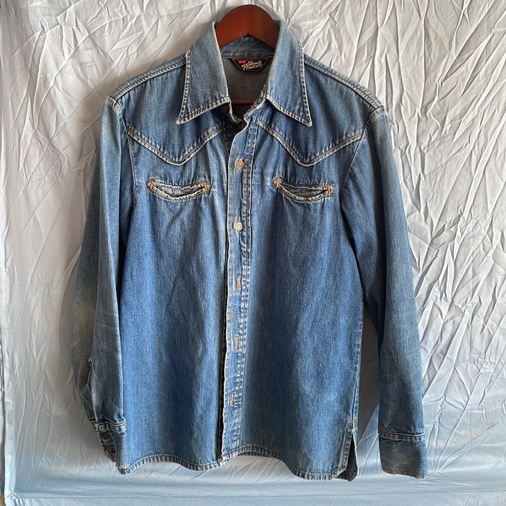VINTAGE 1970s Levi’s fresh produce denim button up